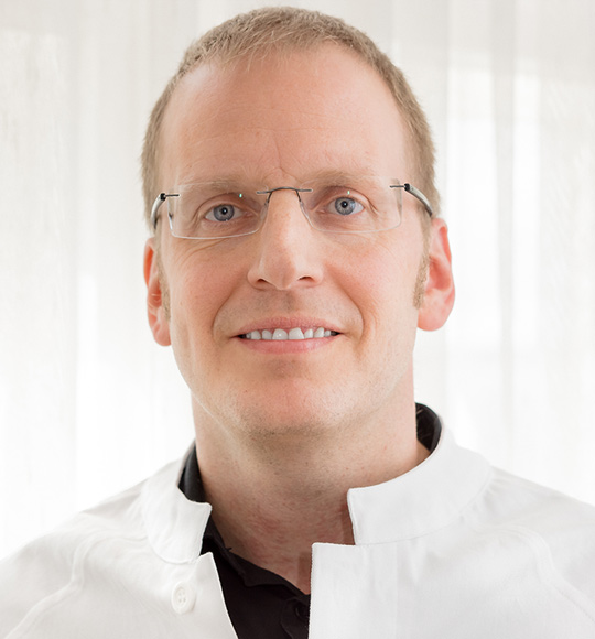 Dr. med. Sven Leuenroth